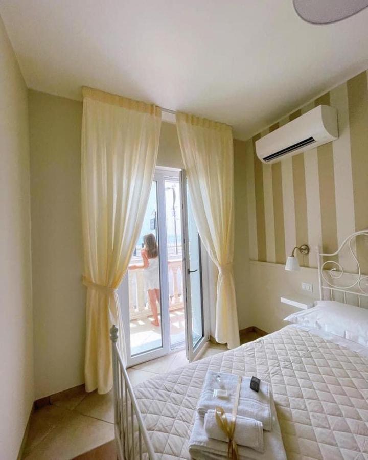 Crialesi Boutique Rooms Falerna Buitenkant foto